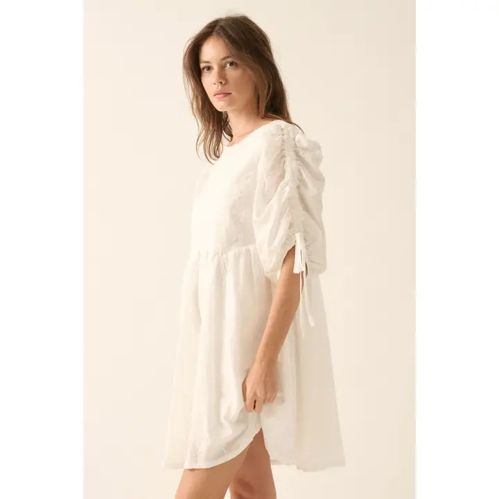 Bow-Embroidered Ruched-Sleeve Babydoll Mini Dress : Off-white