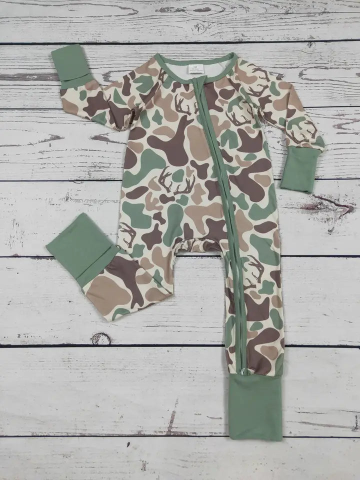 Deer Hunting Camouflage Printed Baby Boy Zippy