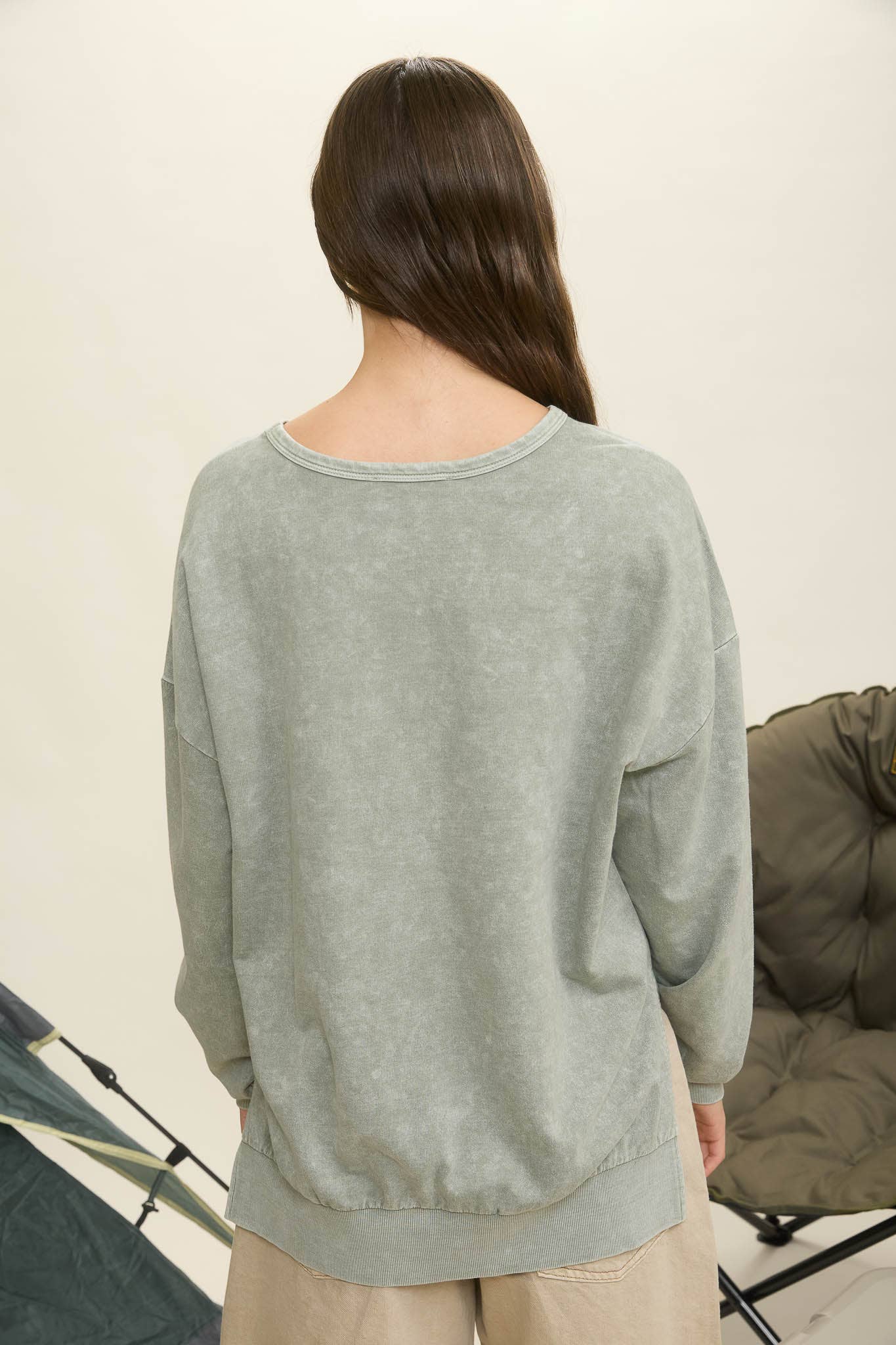 WASHED SIDE SPLIT LONG SLEEVE KNIT TOP