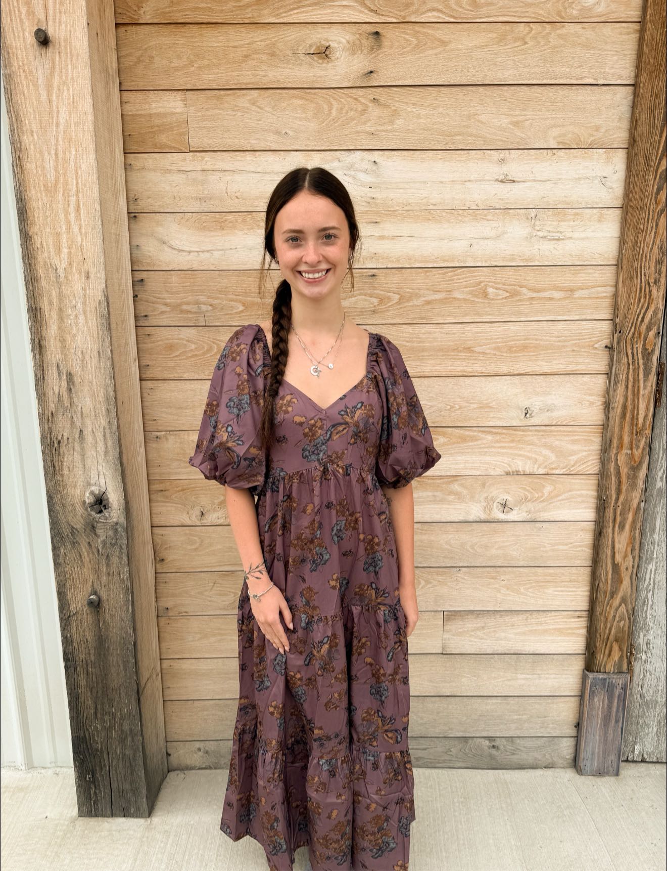 V-NECK BUBBLE SLEEVE DRESS