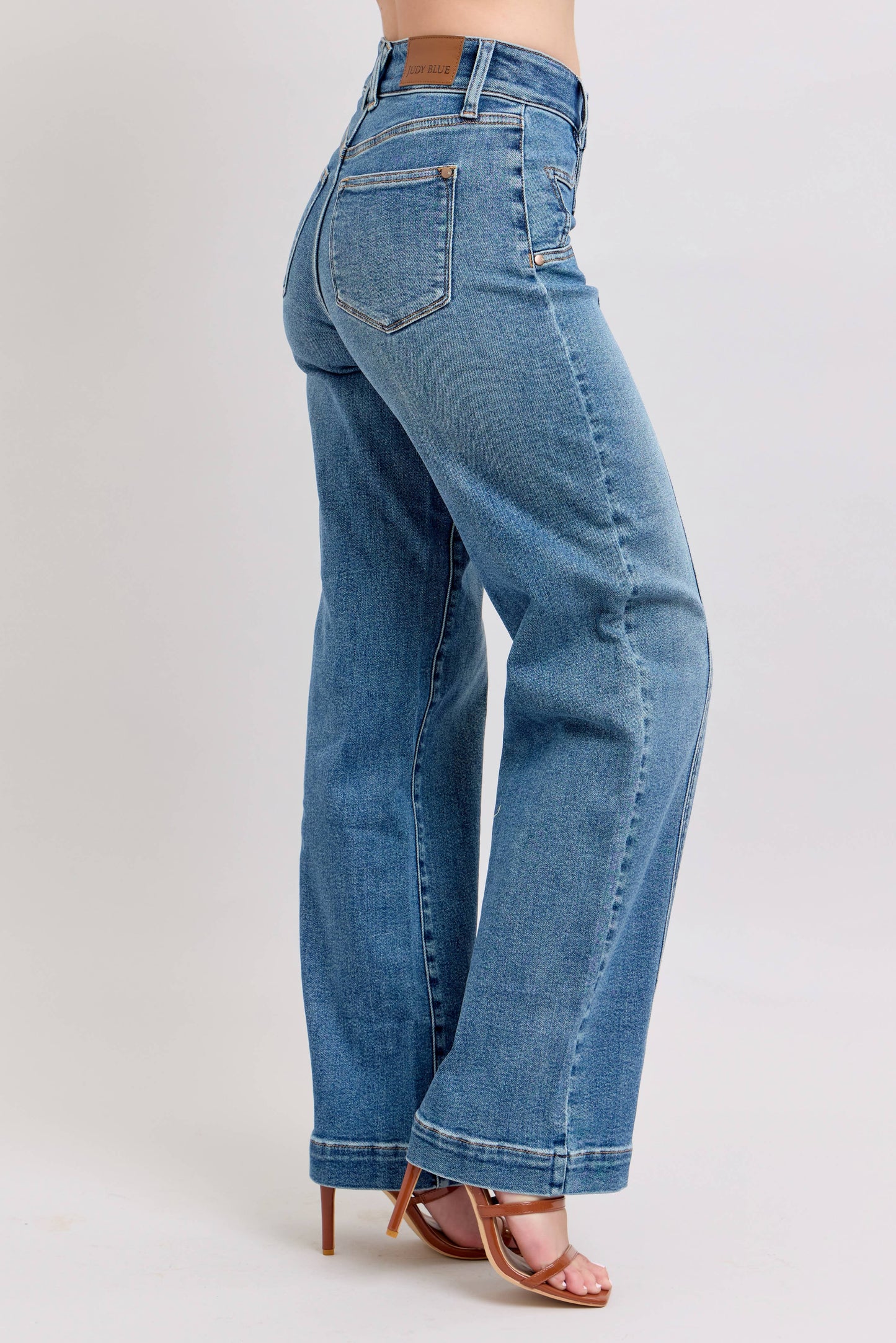 HW Star & Front Seam Detail Wide