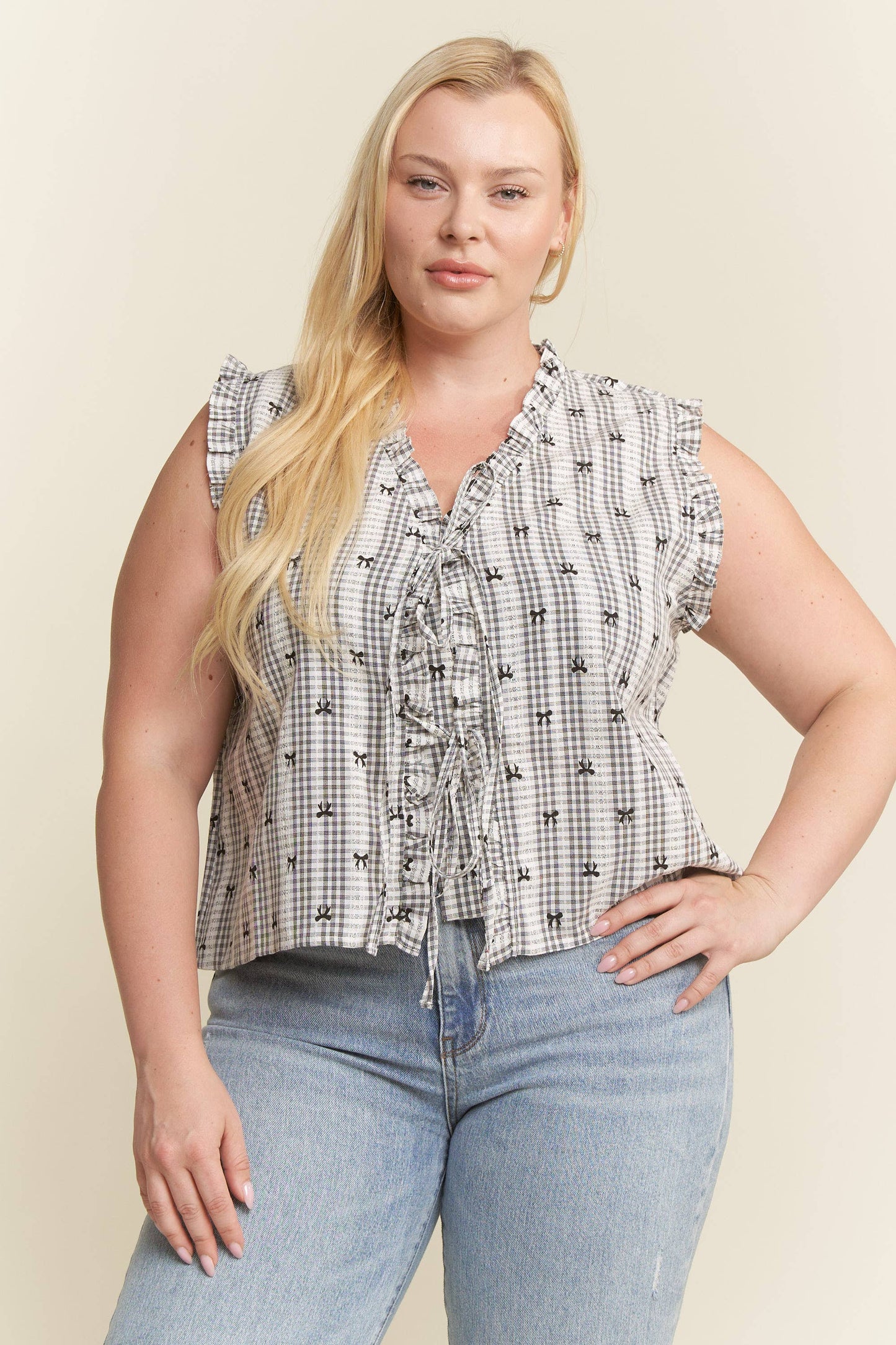 PLUS SIZE BOW PRINT PLAID TIE FRONT TOP