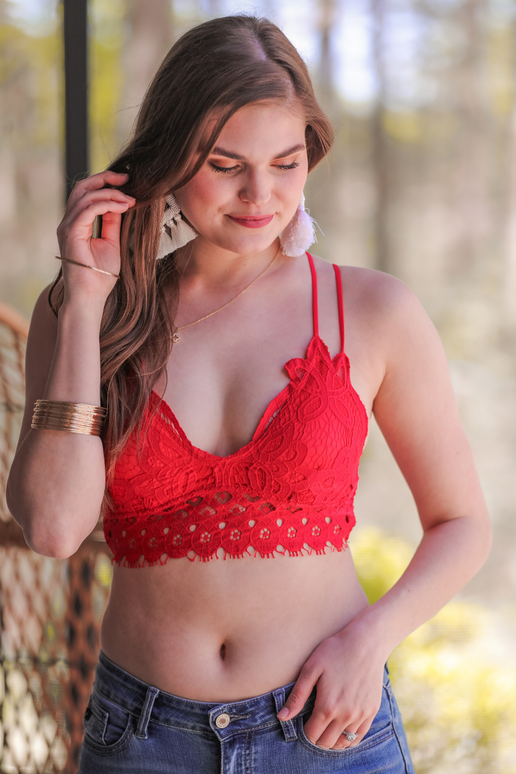 Ella Lace Scalloped Bralette: Red