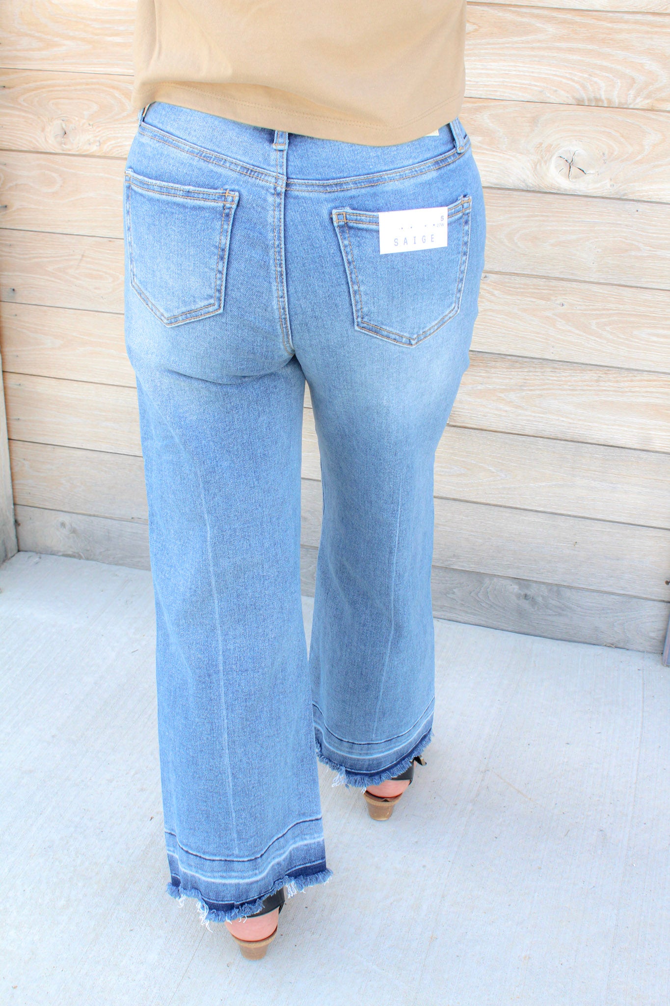 TUMMY CONTROL HIGH RISE CROP WIDE W/ RELEASED HEM
