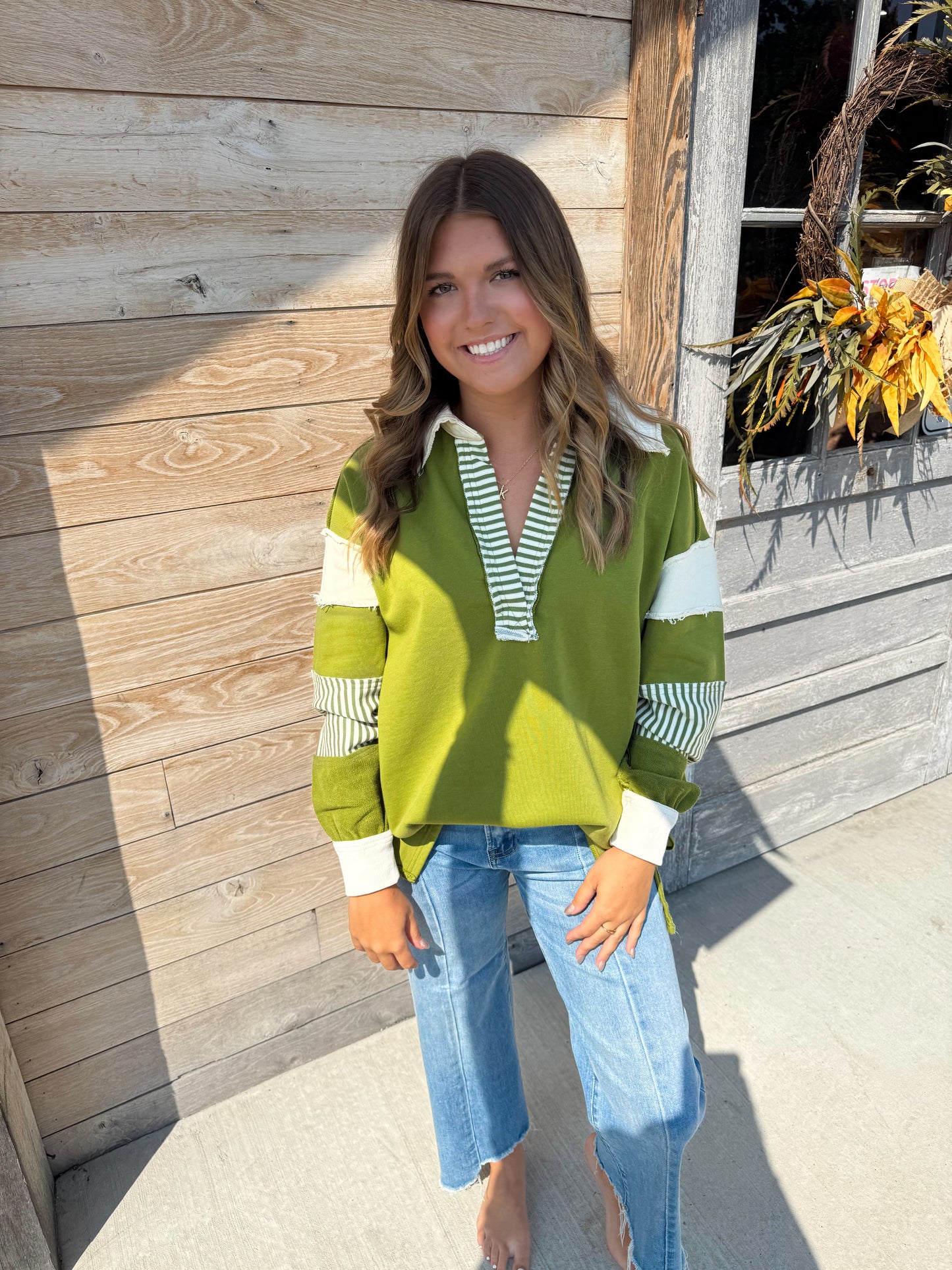 Cozy and oversized pullover polo shirts