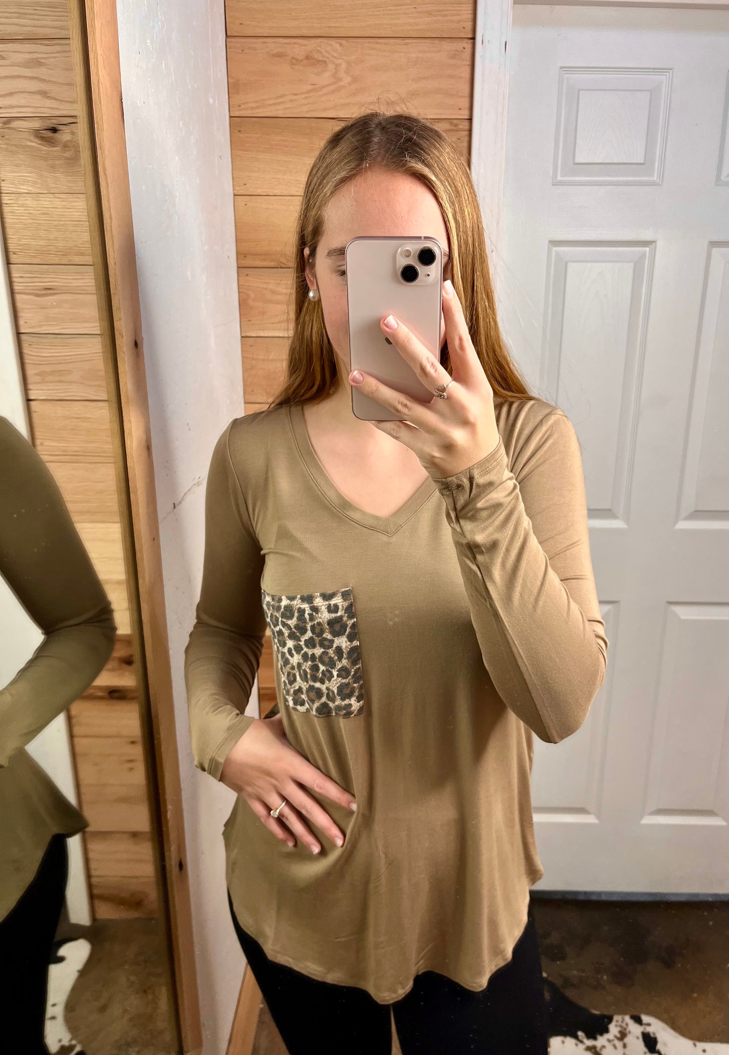 Cheetah Pocket- Taupe