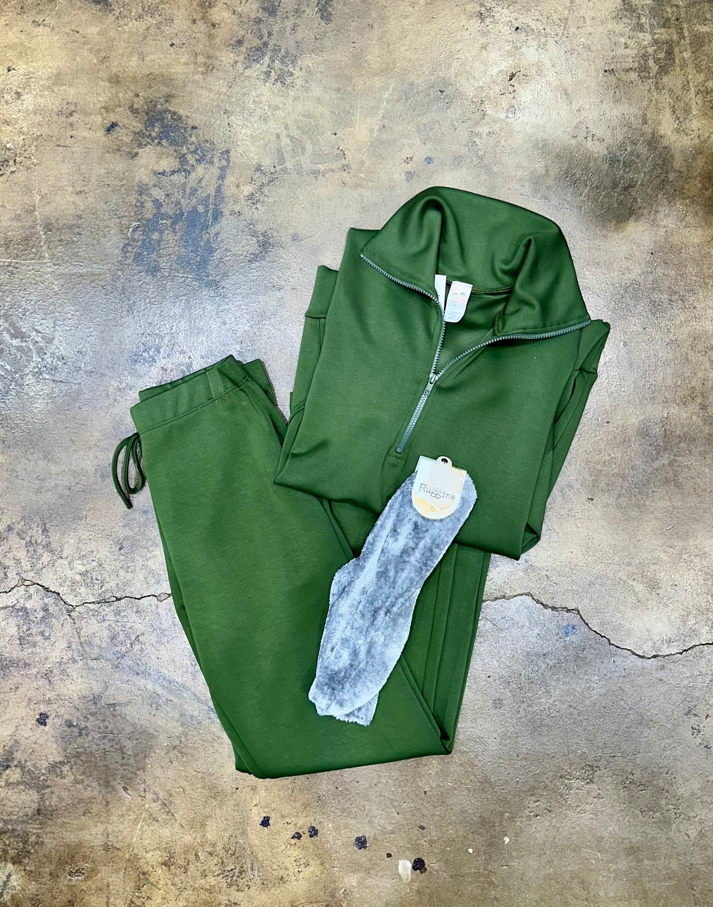 P5769: Olive