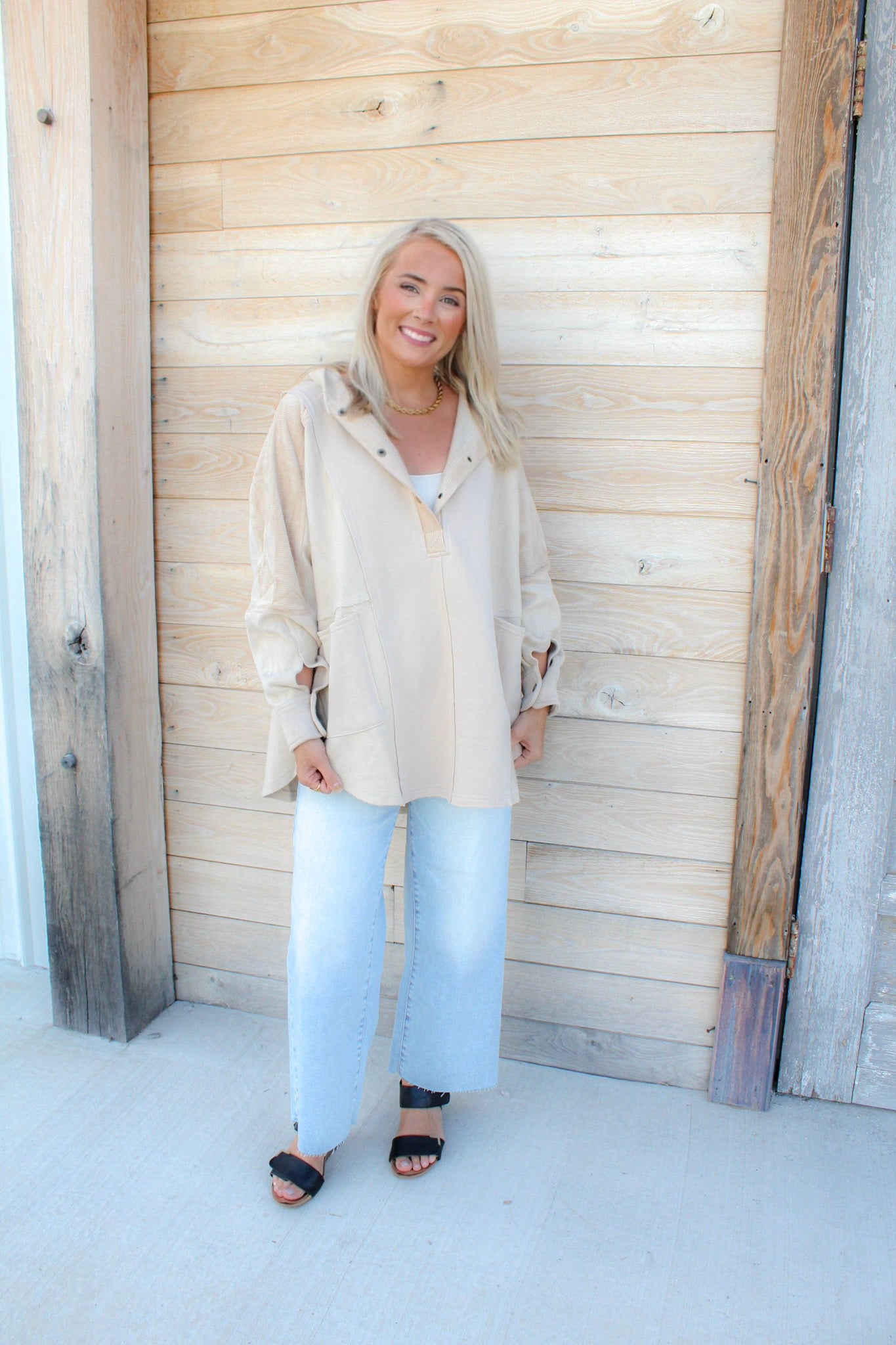Dove Pullover