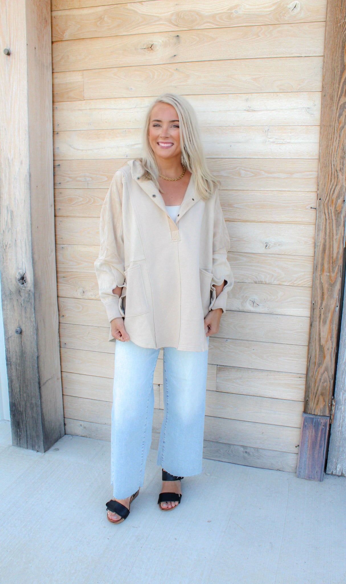 Dove Pullover