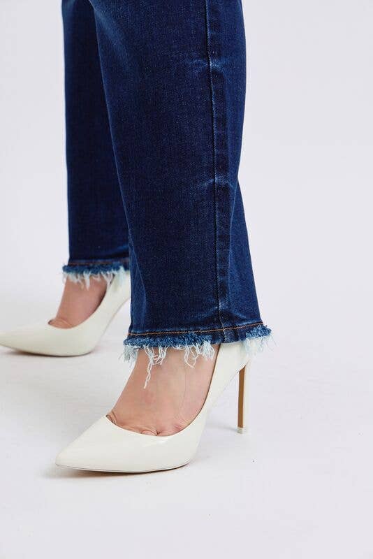 Mid Rise Straight Leg with Fray Hem