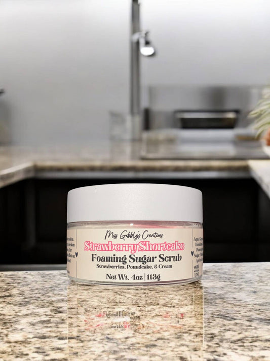 Strawberry Shortcake- 4oz Foaming Sugar Scrub