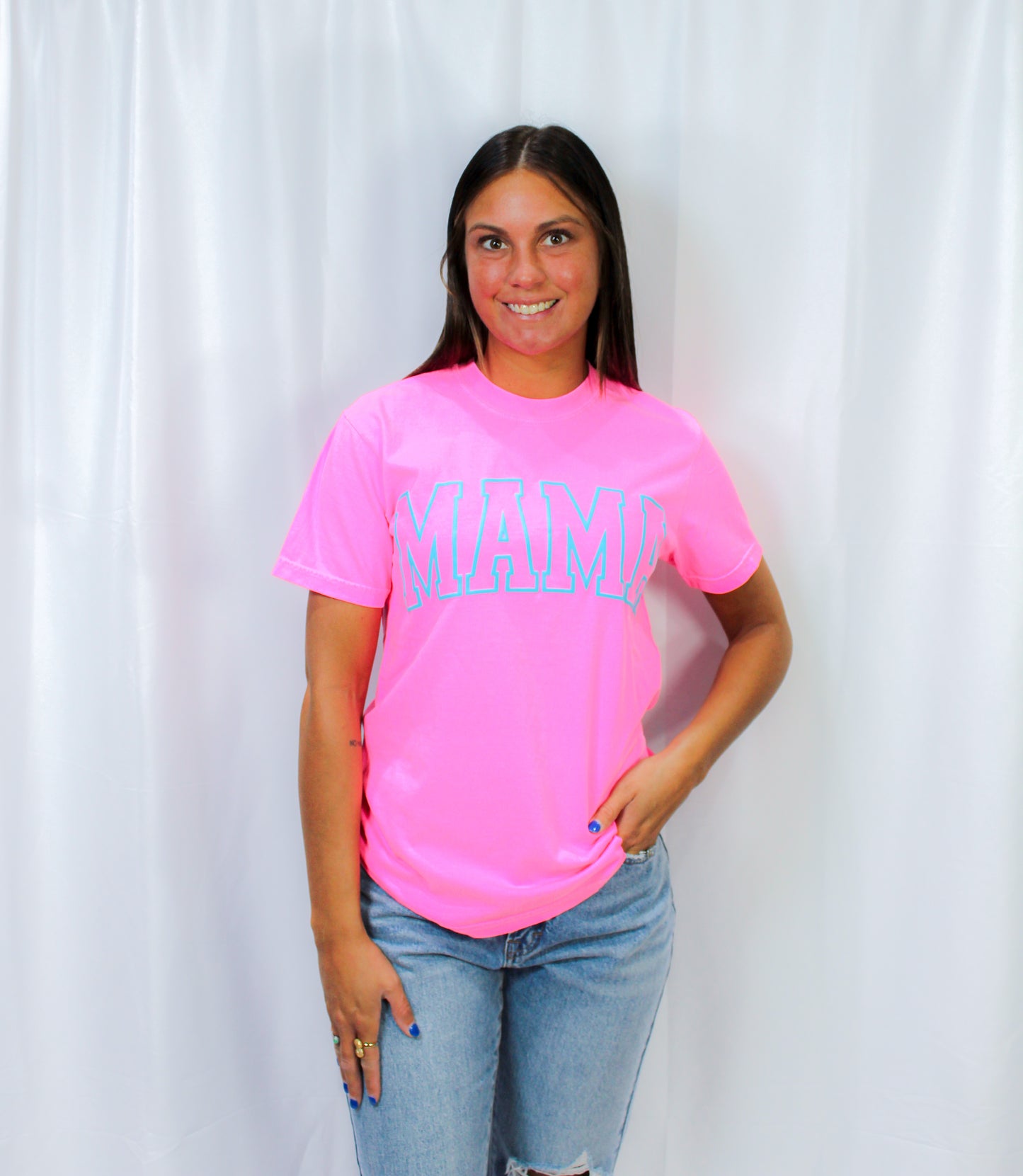 MAMA Graphic Tee