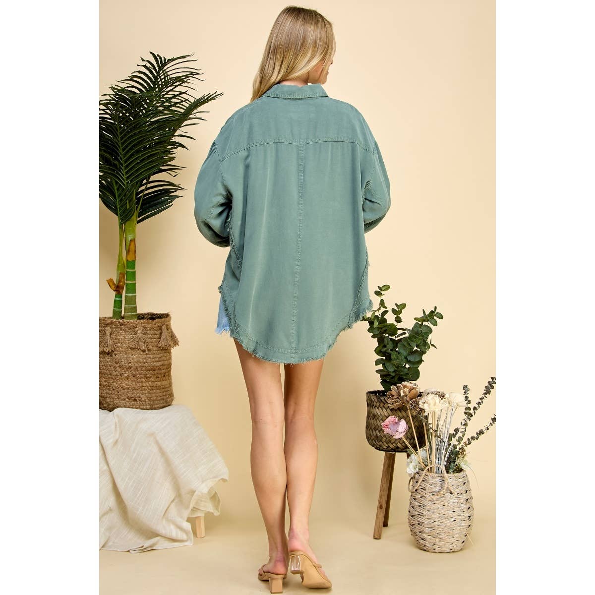 Oversize Frayed Seam Balloon Sleeve Shirts