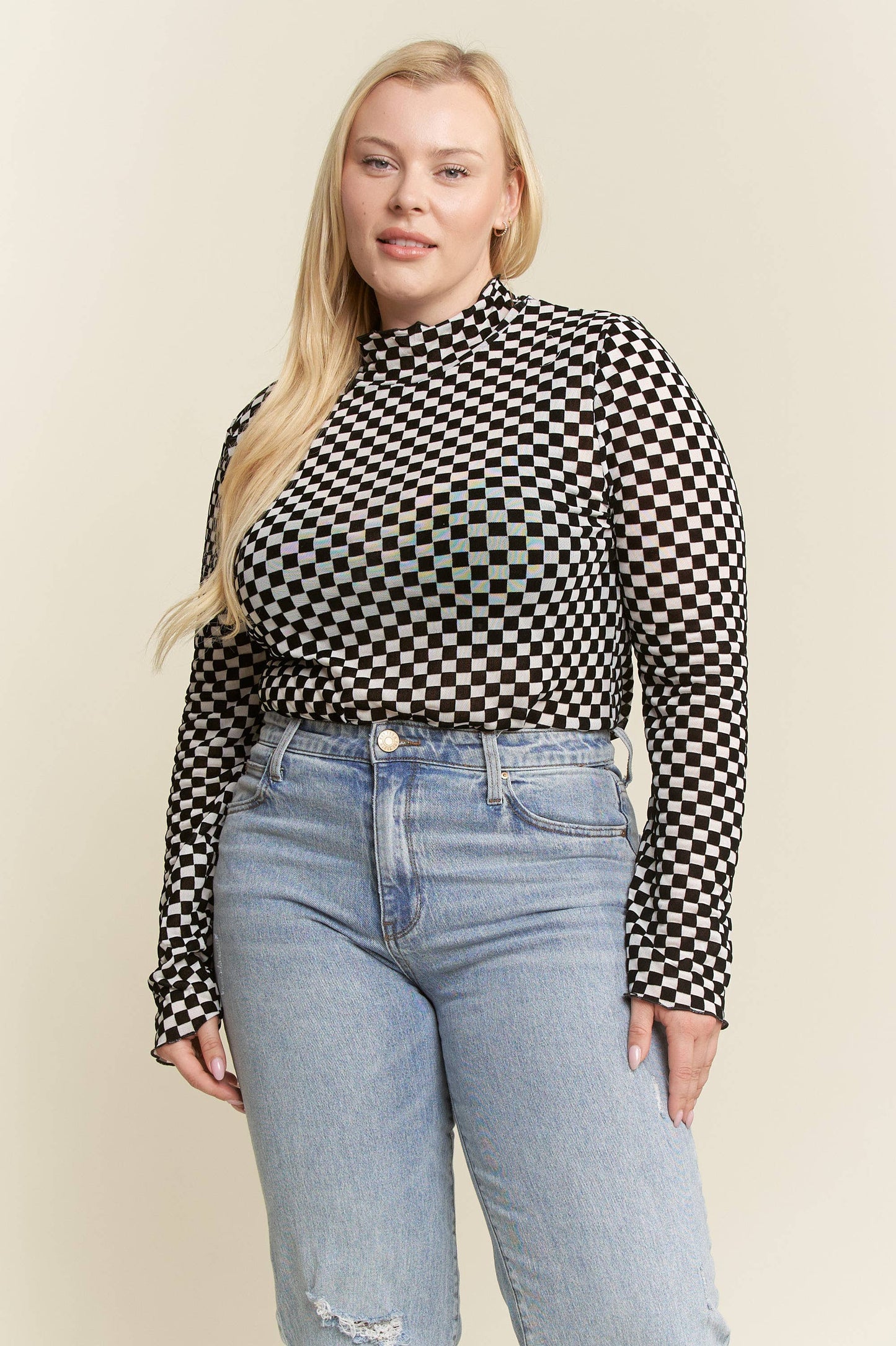 PLUS SIZE LONG SLEEVE CHECKERED MESH MOCK NECK TOP