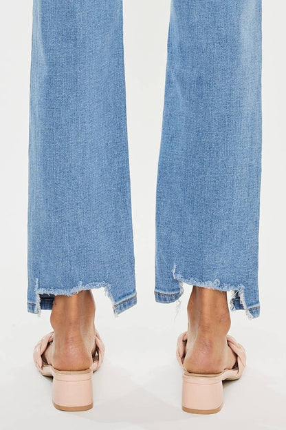 HIGH RISE STRAIGHT JEANS