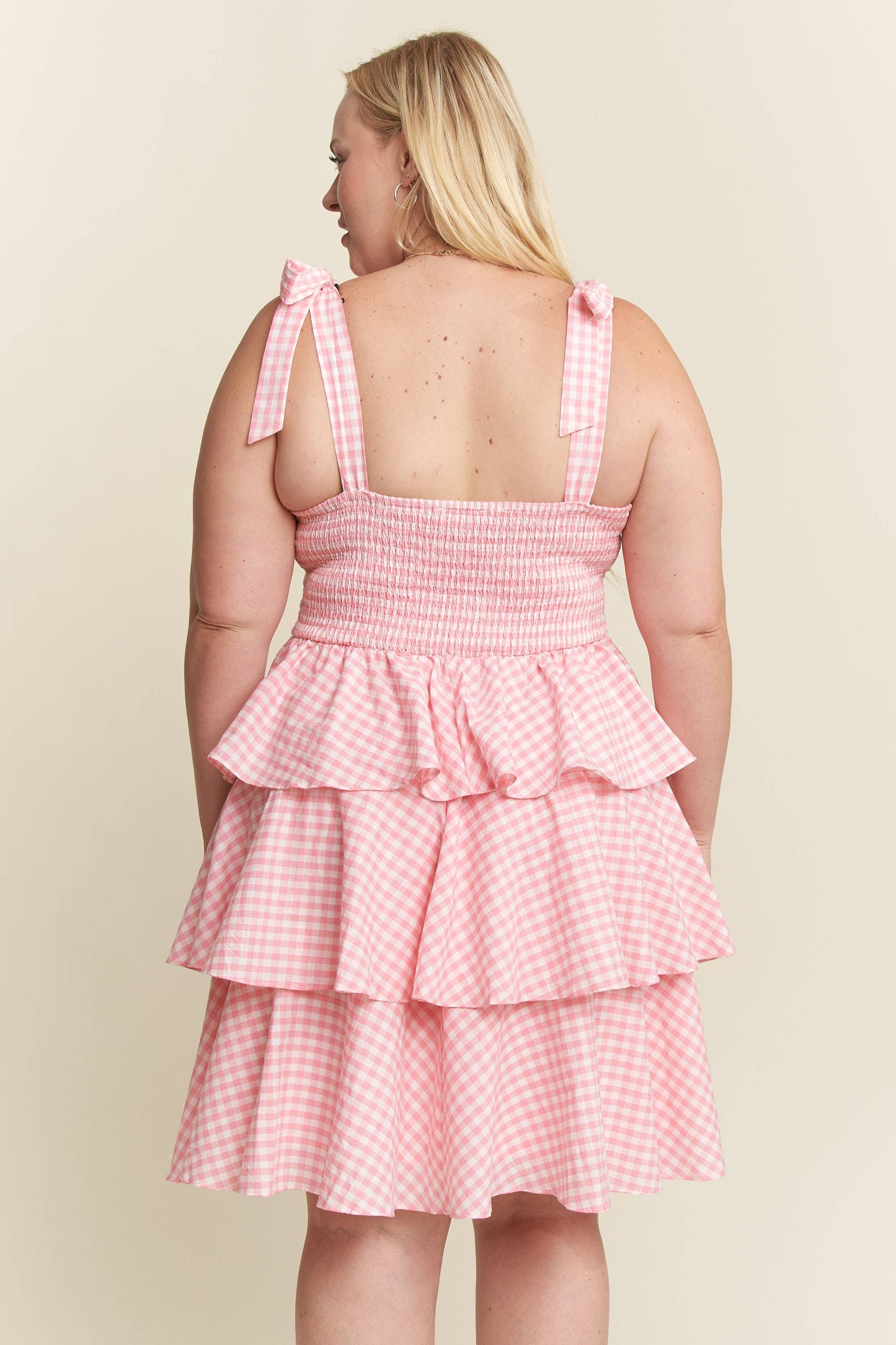 PLUS SIZE GINGHAM TIERED MINI DRESS