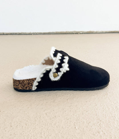 Soft Steps Embroidered Mule in Nude