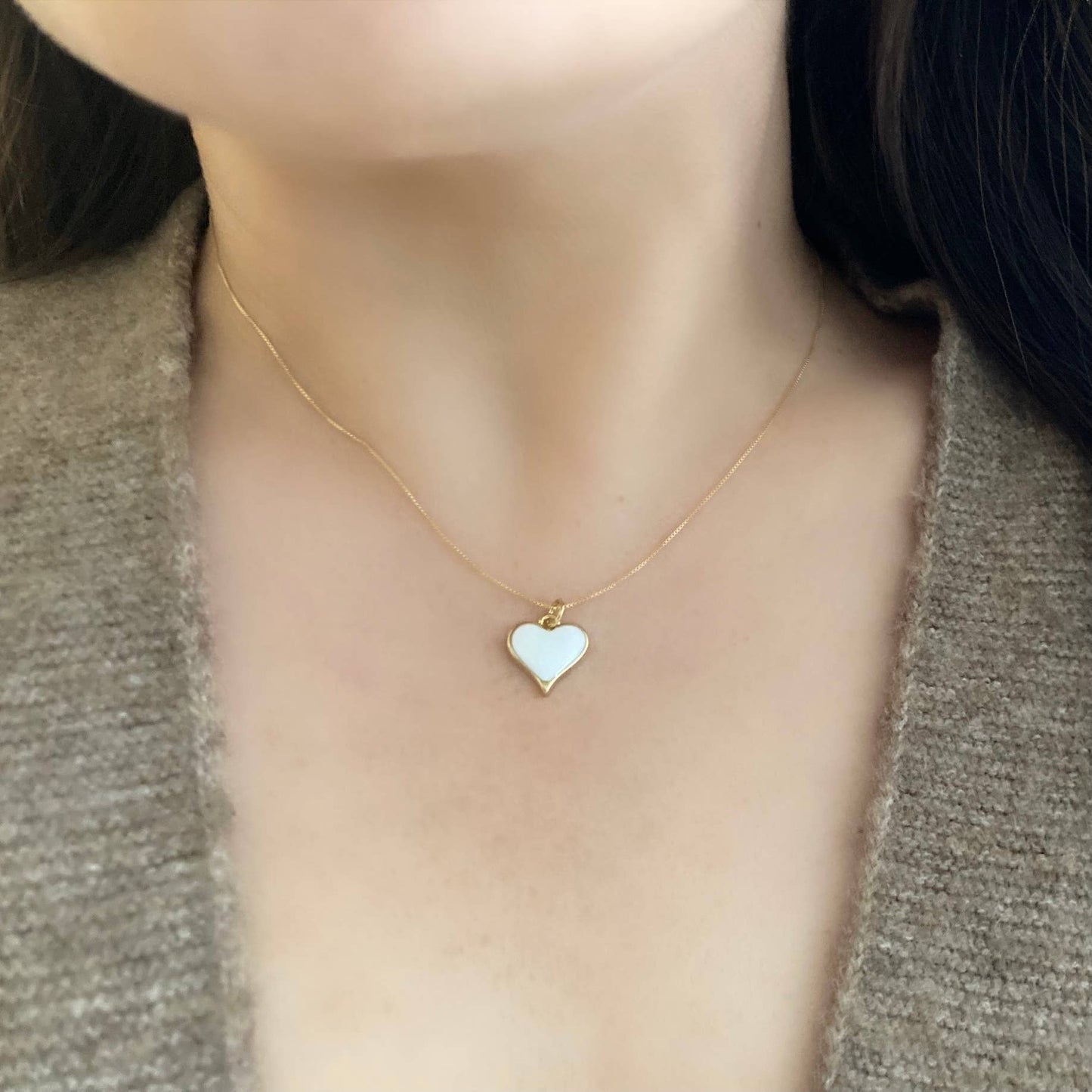 White heart 18K gold dainty necklace gold-filled box chain