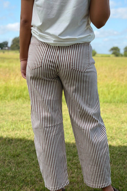 Bobbie Striped Barrel Jeans Brown