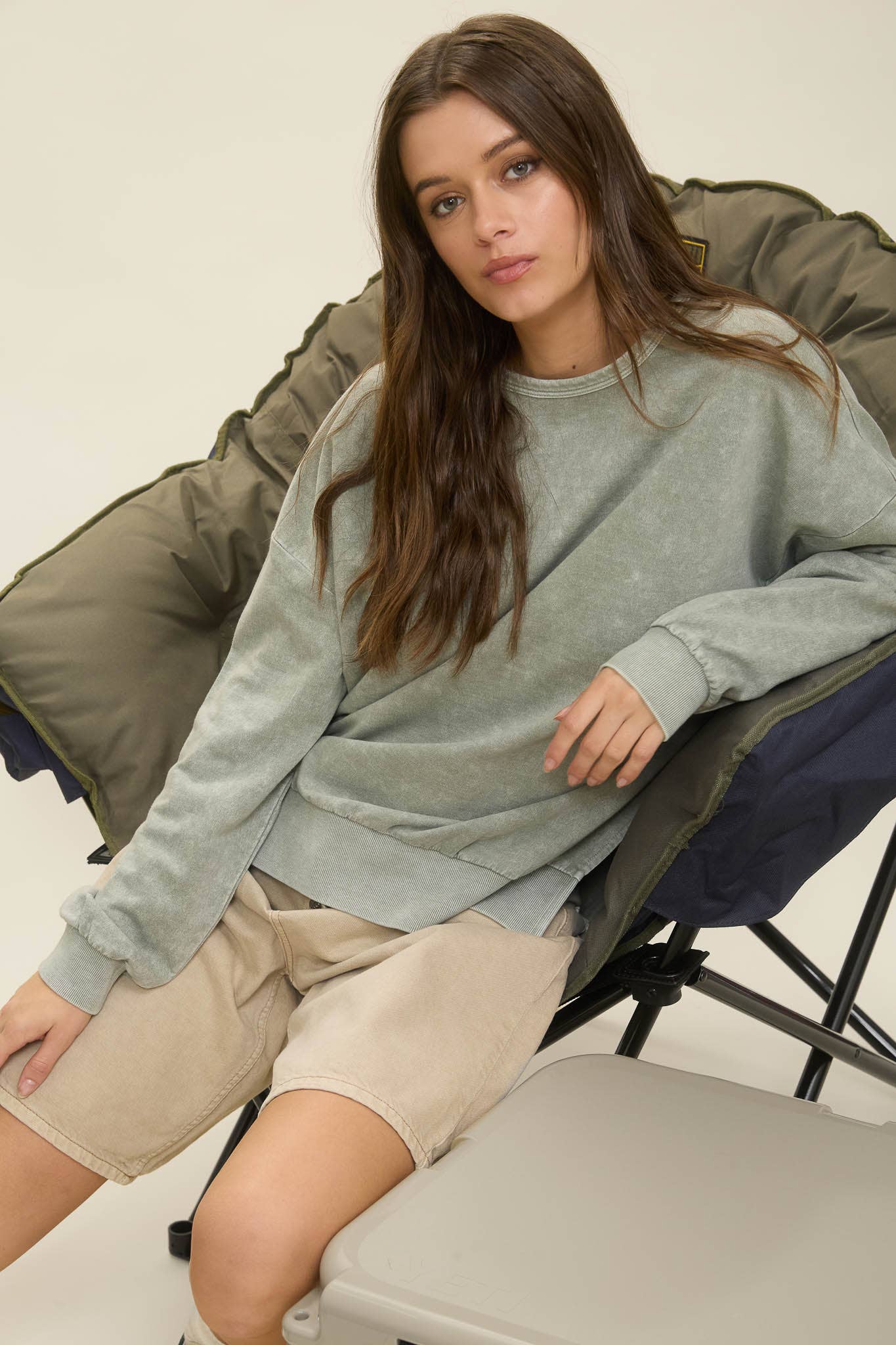 WASHED SIDE SPLIT LONG SLEEVE KNIT TOP