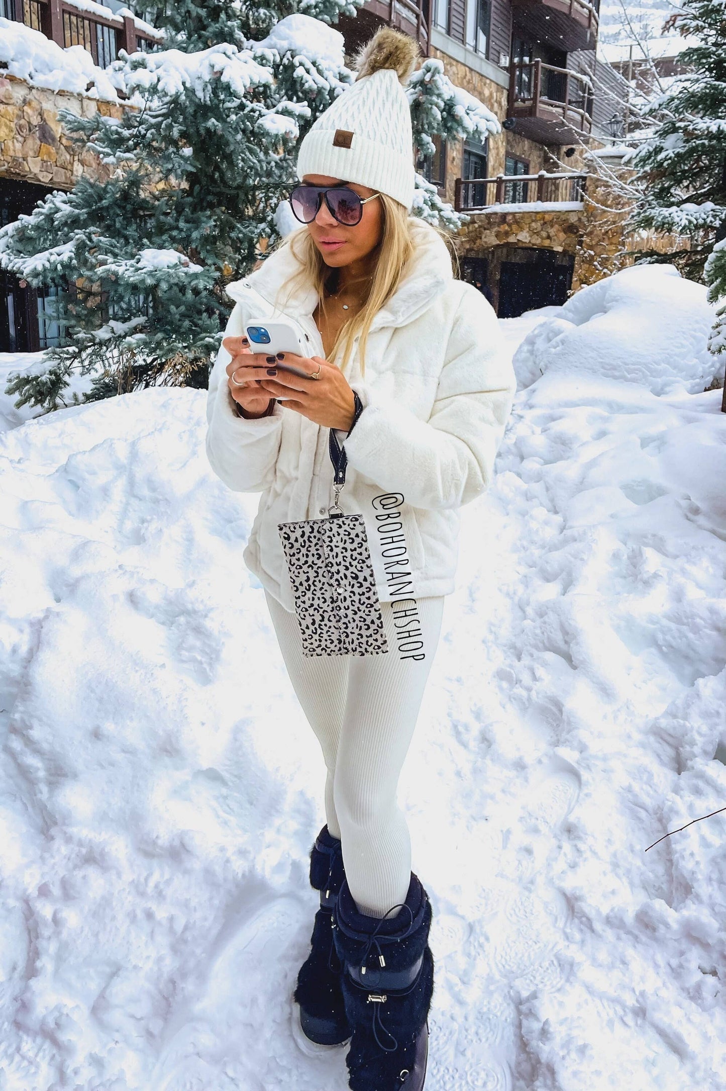 Cowhide Wristlet Wallet Western Genuine HairOn Cowhide Bag