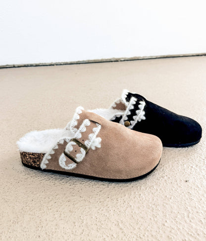 Soft Steps Embroidered Mule in Nude