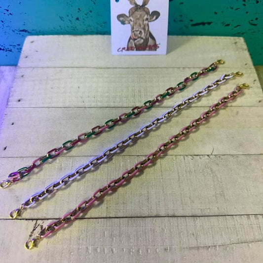 Trucker Hat Chains V6