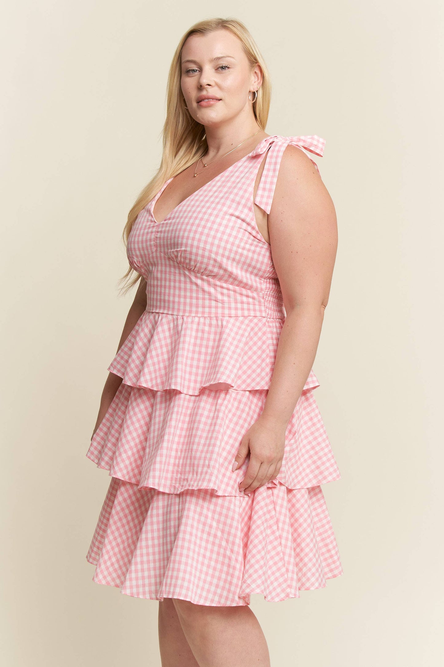 PLUS SIZE GINGHAM TIERED MINI DRESS