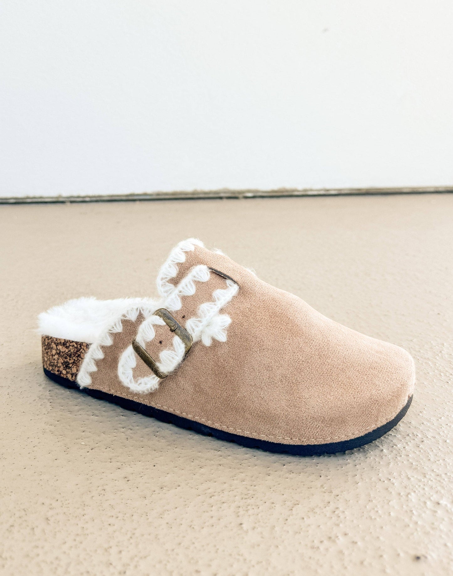 Soft Steps Embroidered Mule in Nude