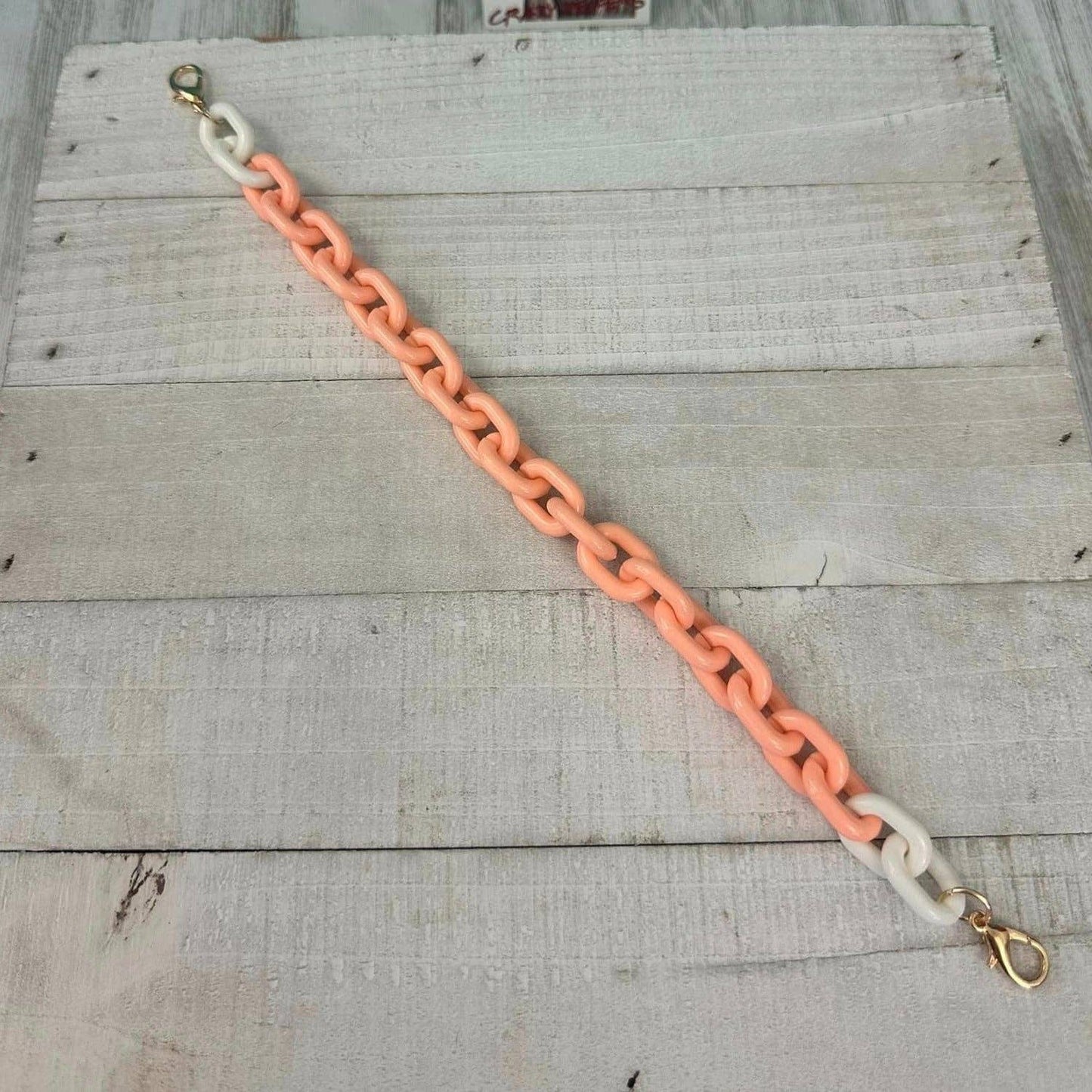Trucker Hat Chains V2