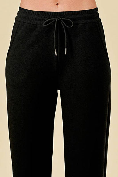 MID-RISE DRAWSTRING WIDE LEG PANTS WITH FUR LINING