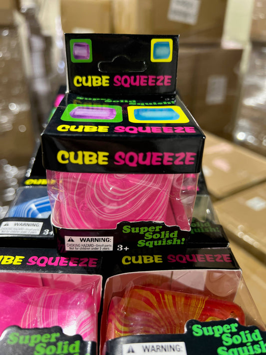 Swirly Design Cube\