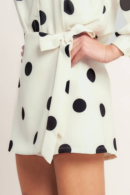 Polka dot printed woven skort