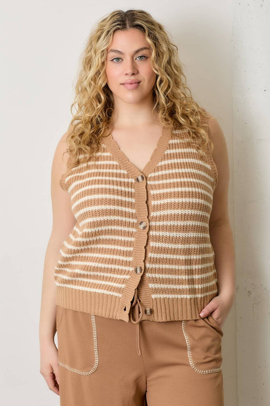 (PLUS) STRIPED SWEATER VEST