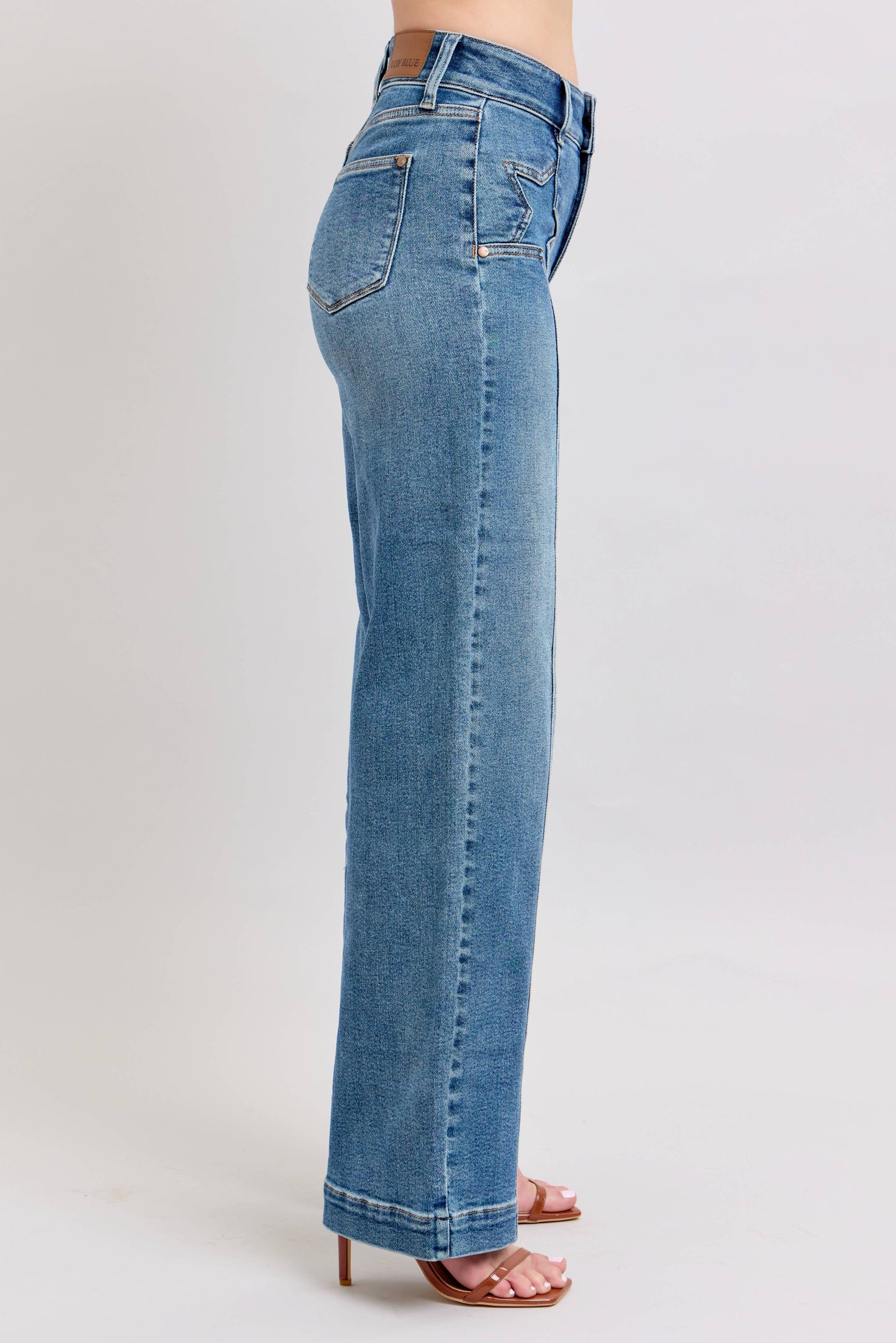 HW Star & Front Seam Detail Wide