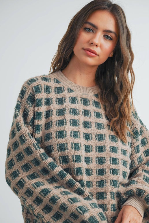 CHECKERED OVERSIZED SWEATER: TAUPE / OLIVE