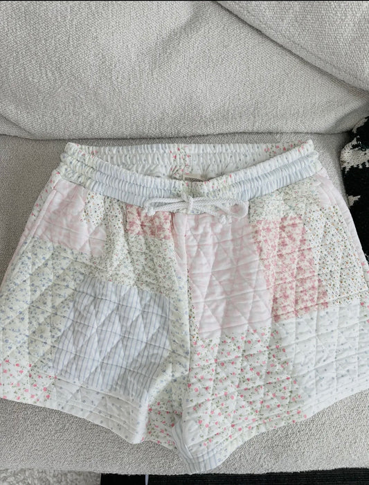 Trendy Quilted Pastel Shorts