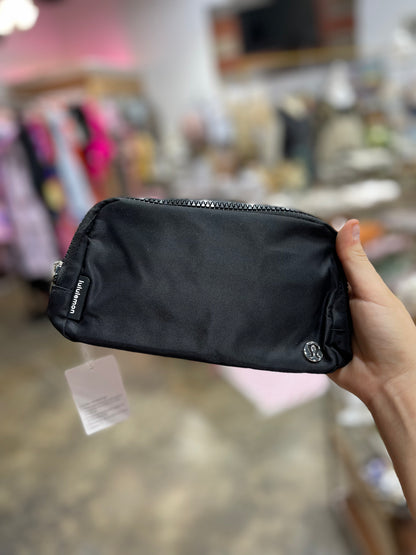 Lulu Dupe Belt Bag