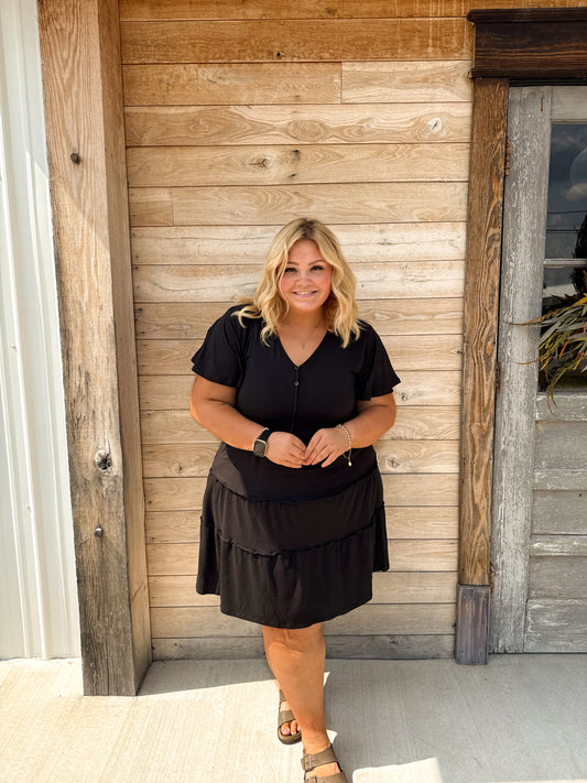 Plus Size Short Sleeve V-neck Tiered Midi Dress