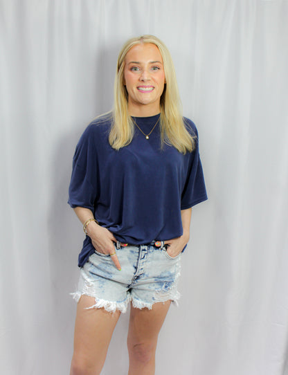 OVERSIZED T-SHIRT: DARK NIGHT
