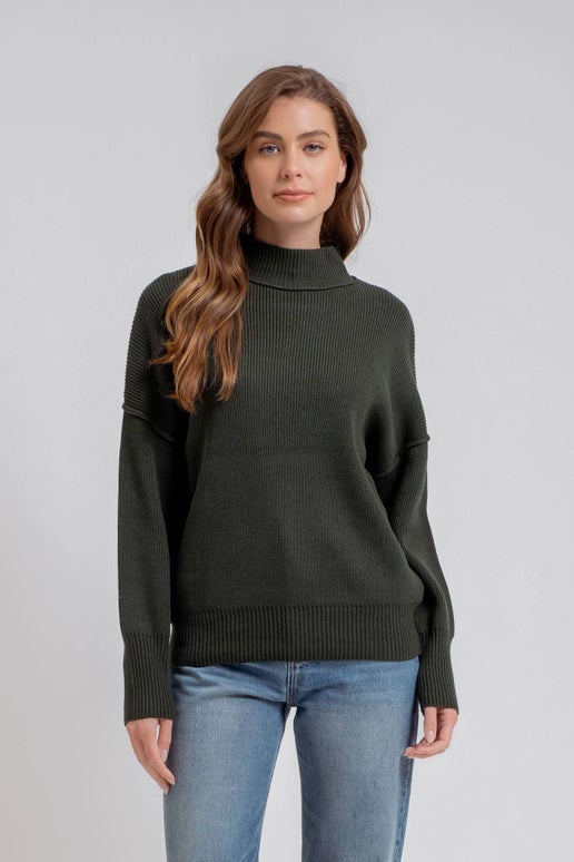 MOCK NECK RIBBED SWEATER: HUNTER GREEN