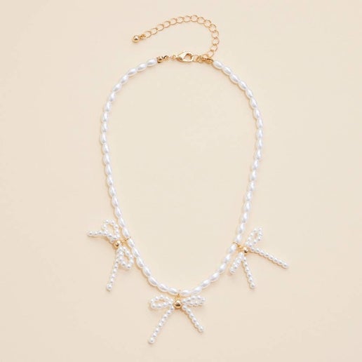 Pearl Beaded Bow Charms Necklace