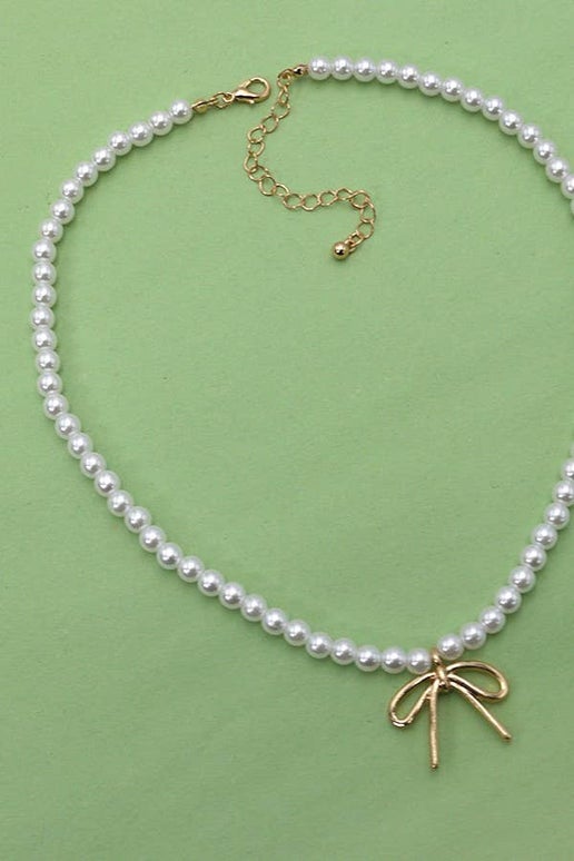 PEARL CHAIN BOW CHARM NECKLACE | 80N342: Gold