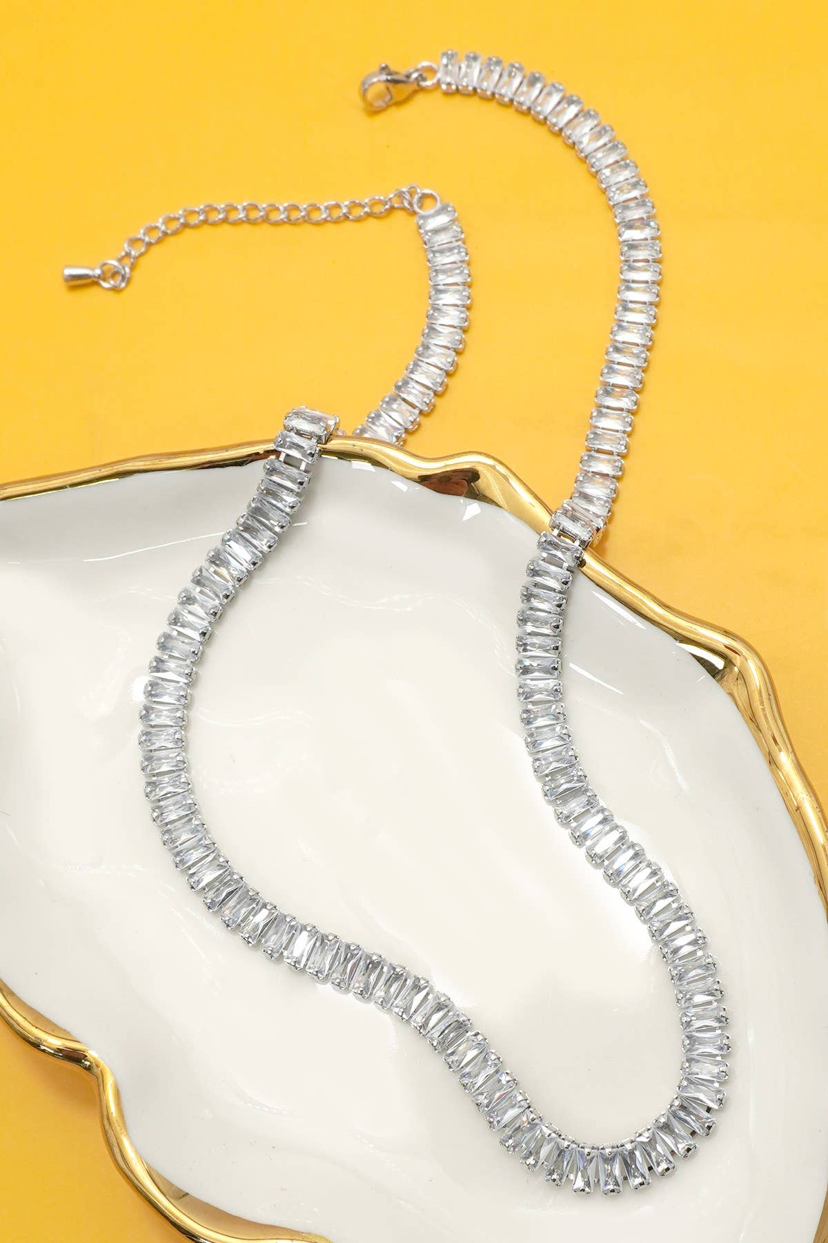 BAGUETTE STONE TENNIS NECKLACE