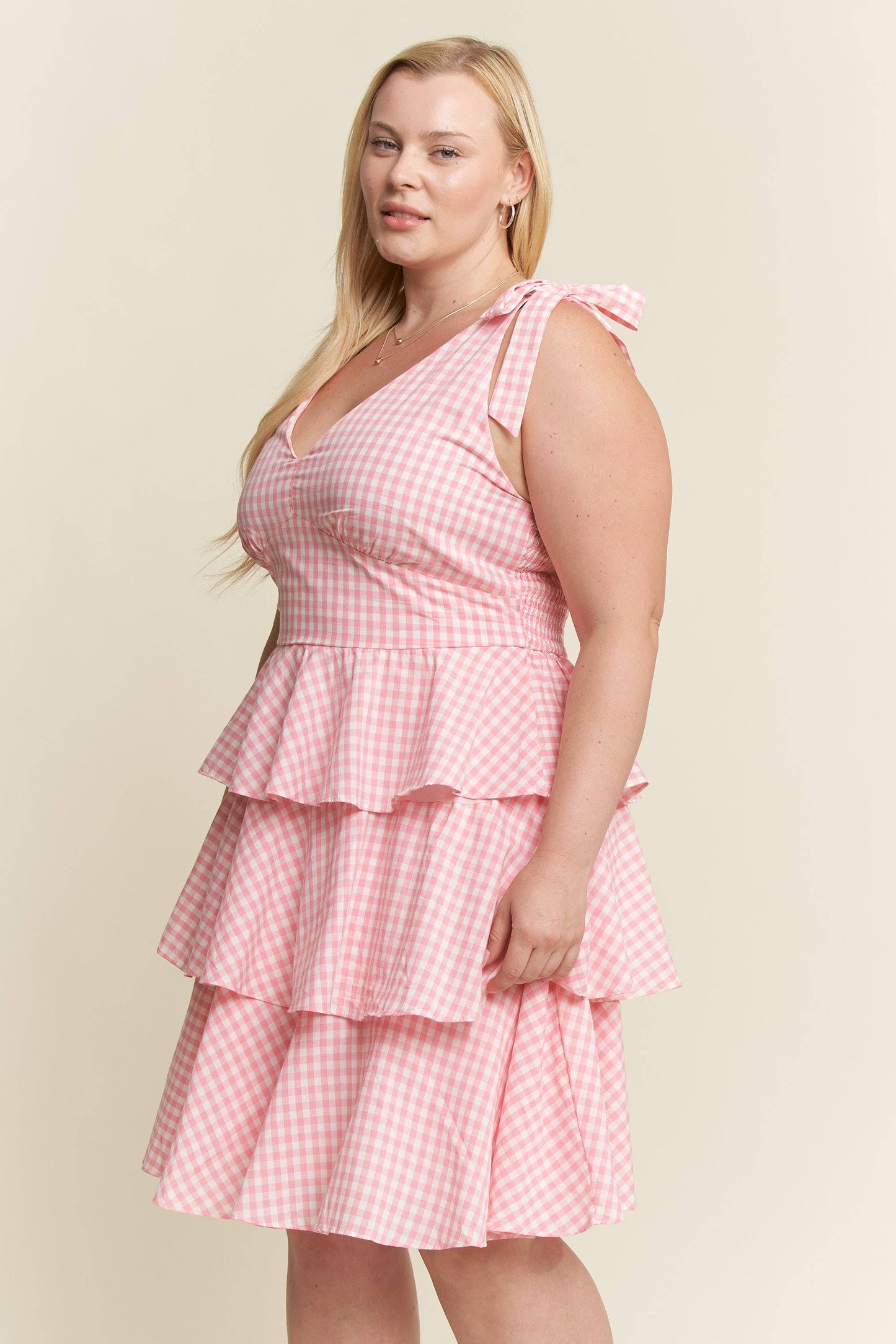 PLUS SIZE GINGHAM TIERED MINI DRESS