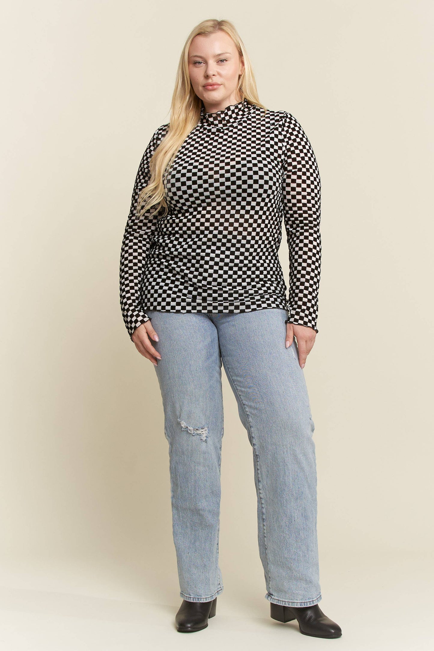 PLUS SIZE LONG SLEEVE CHECKERED MESH MOCK NECK TOP