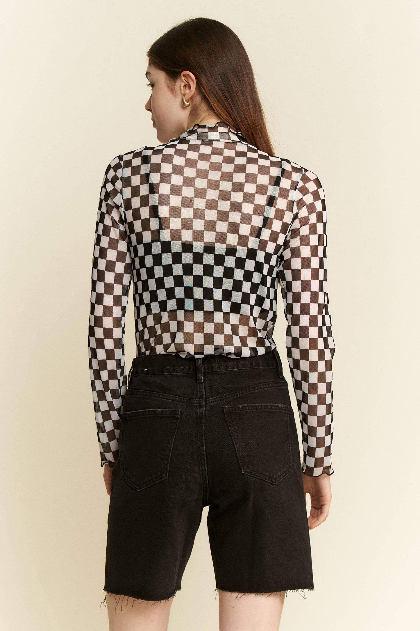 CHECKERED MESH MOCK NECK TOP