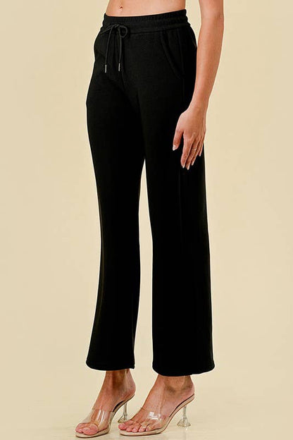 MID-RISE DRAWSTRING WIDE LEG PANTS WITH FUR LINING