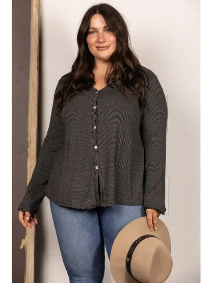 BLACK V-NECK  STRIPES LONG SLEEVES PLUS SIZE TOP T8820PL