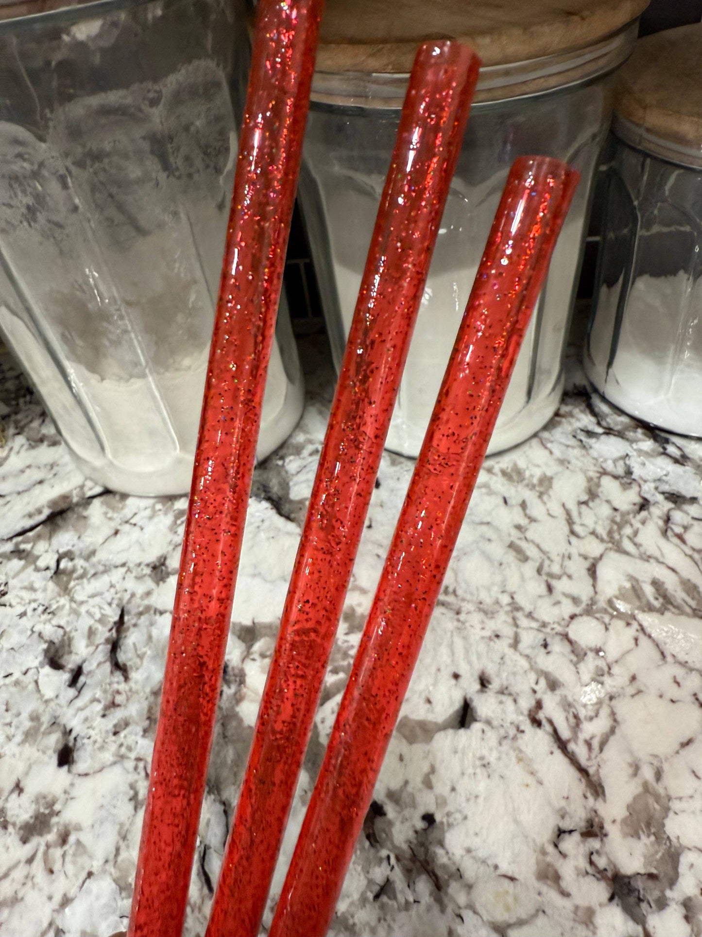 Red Glitter Straw (40oz Tumbler)